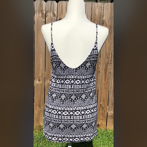 *4/$30* Urban Outfitters Tribal Print Tank - Picture 3 of 8